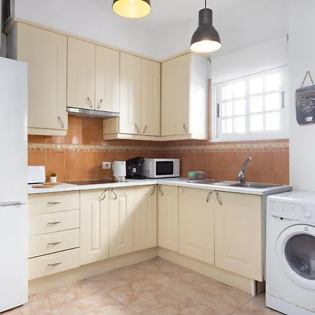 Costa Apartment *